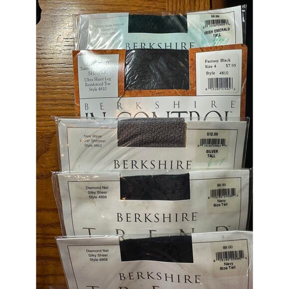 5 Berkshire Black Navy Patterned Pantyhose Hosiery Control Top SZ Tall A100952 - Picture 1 of 7